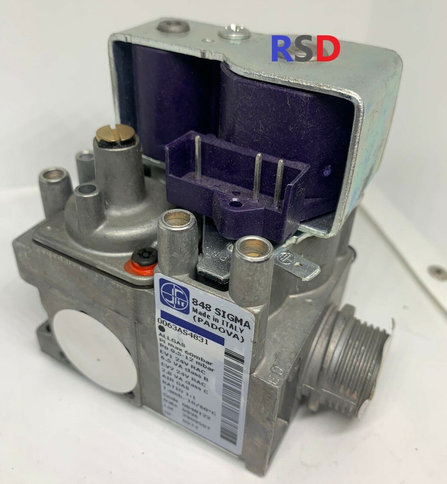 Buderus 7736700635 Gas Valve